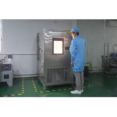 Constant temperature and humidity test chamber