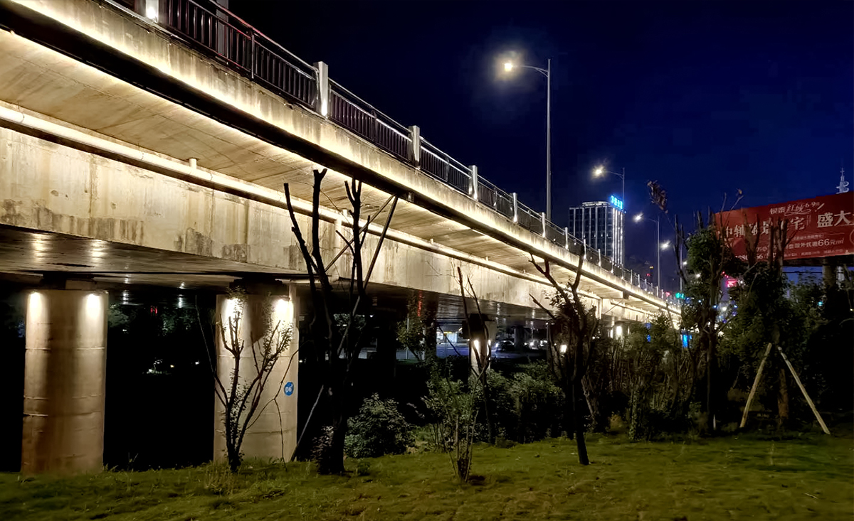 衡阳市蒸水东堤风光带景观照明