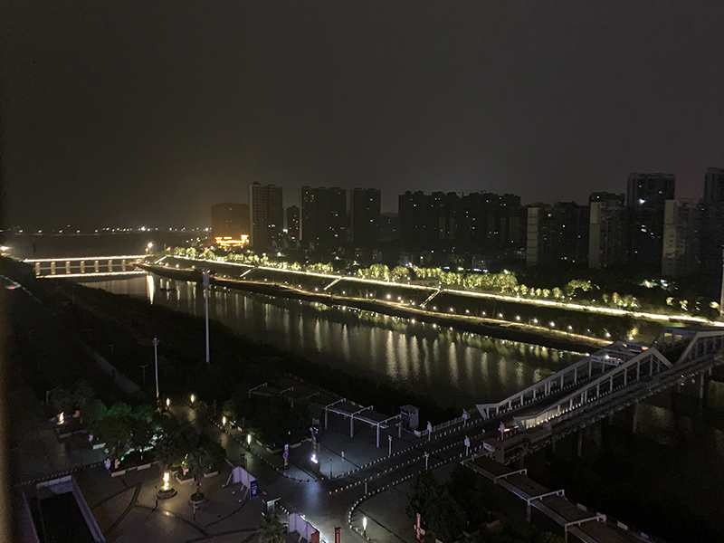 Landscape lighting of steamed water east embankment in Hengyang City